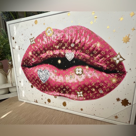 Fashion Inspired Pink Lips Art Canvas - Picture 7 of 7